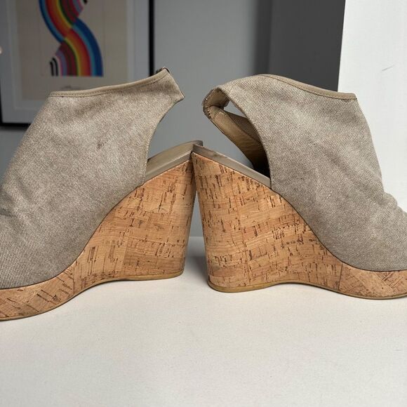 Stuart Weitzman Cork Wedge Platform Sandals with Gray/Tan Cloth Upper Size 9 - Picture 10 of 12